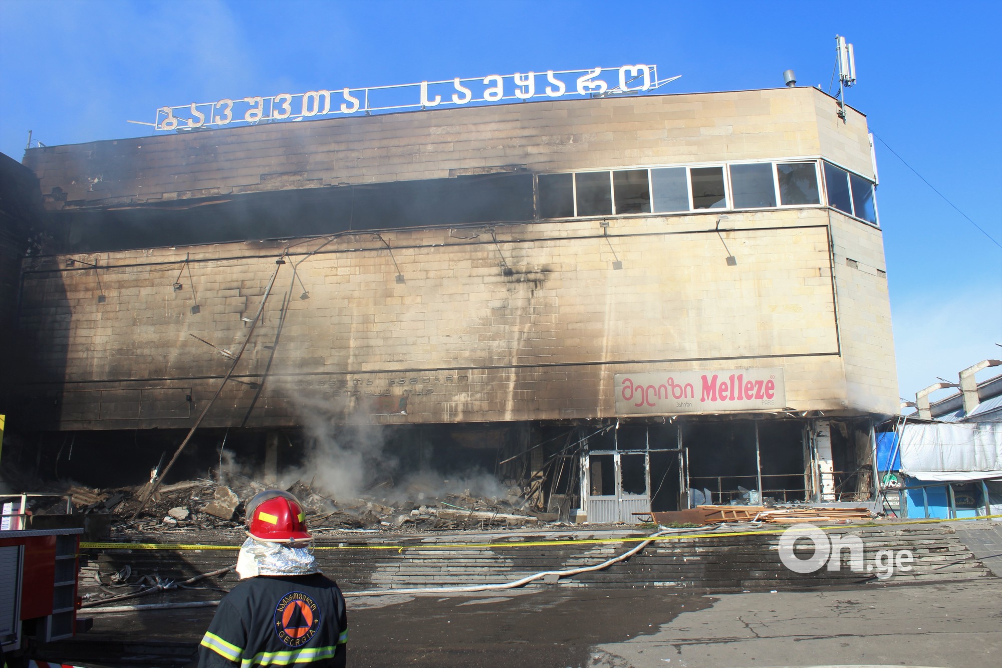 Погорельцы из "Детского сада" объявили голодовку