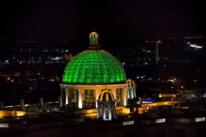 pic 1 TRAFFORD CENTRE MANCHESTER JOINS TOURISM IRELAND S GLOBAL GREENING новости Global Greening, Святой Патрик, тбилиси