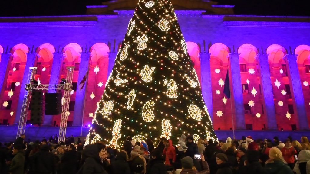 new year lights0 новости елка в Тбилиси, новогодняя елка, тендер