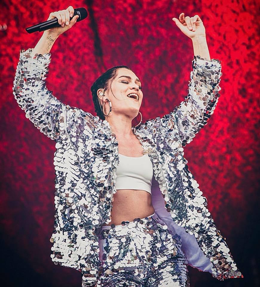 Jessie J wearing ANOUKI