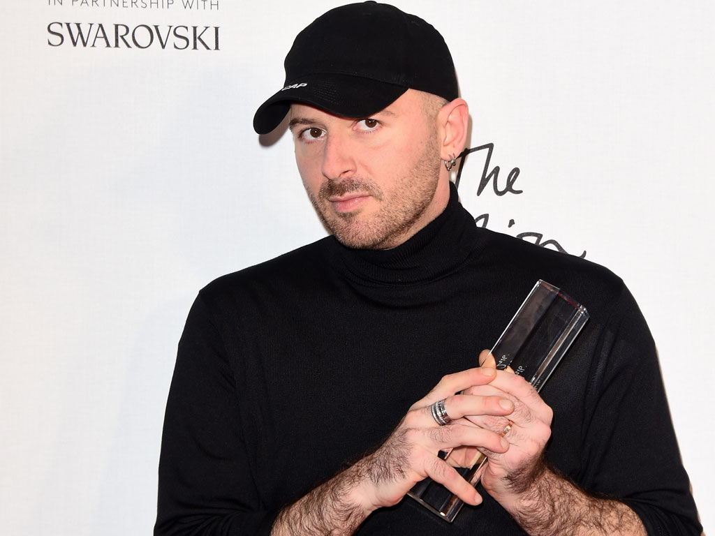 Denma fashion Balenciaga, Denma Gvasalia, The Fashion Awards, мода