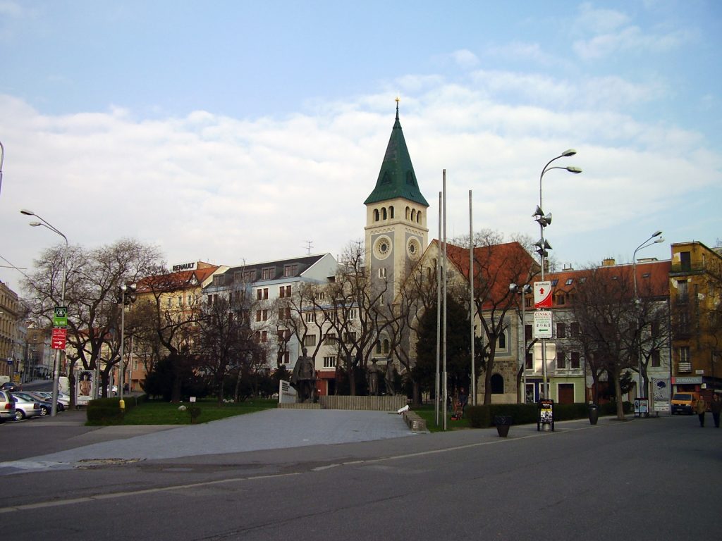 Bratislava 2007 3 28 16 новости война в Украине, Словакия, шпионаж