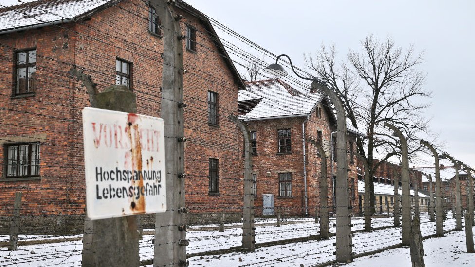 109968522 auschwitz 1 Новости BBC