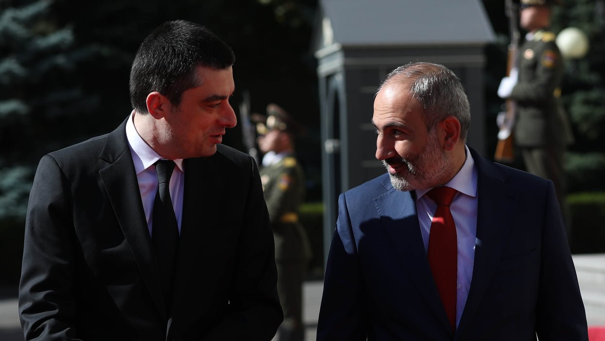 Pashinyan_Gakharia