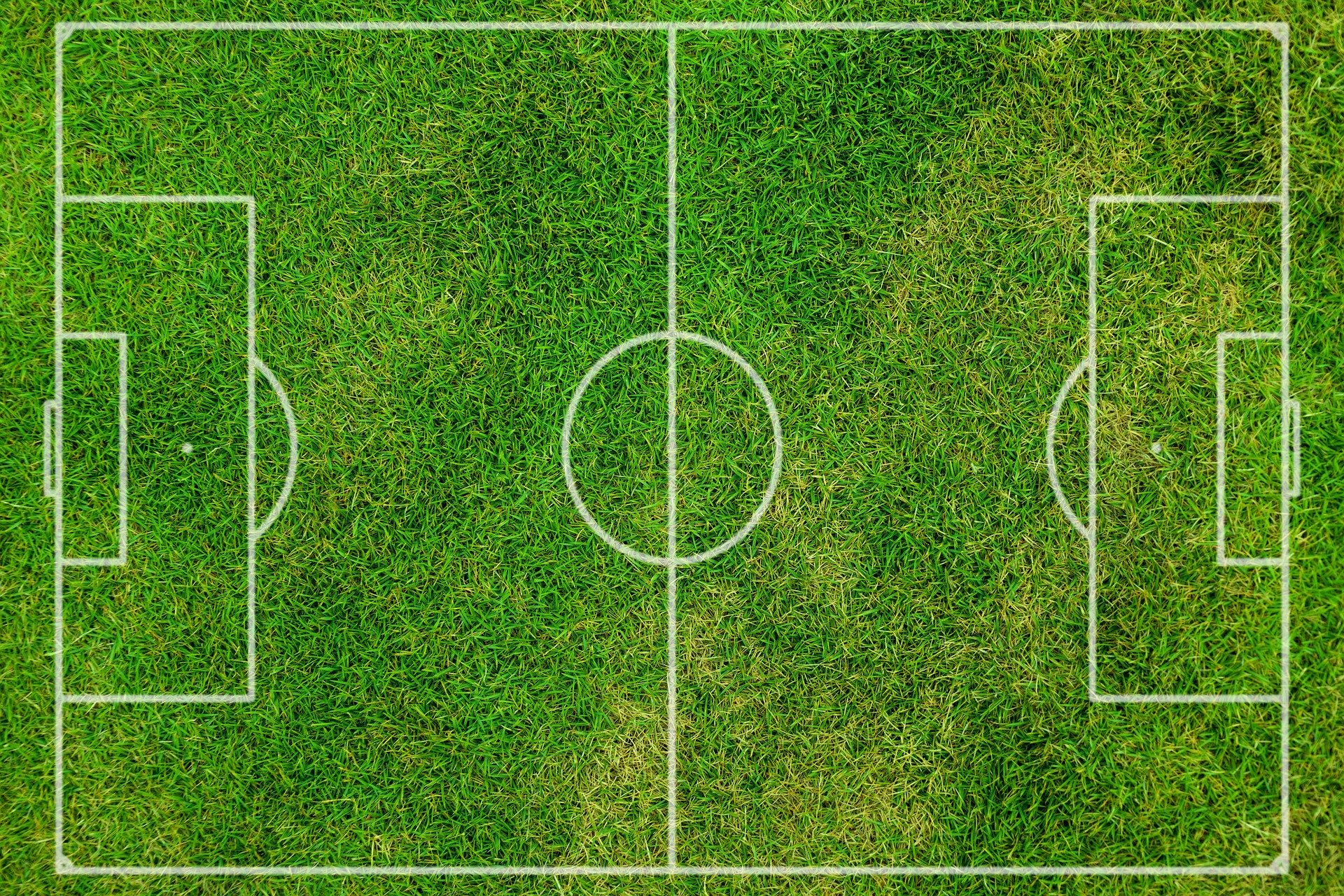 football pitch 320100 1920 Испания Испания