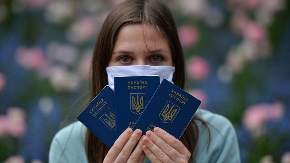 112101072 c57e512e 3d39 4419 b5c6 15bcb86f31ea 1 Новости BBC Новости BBC