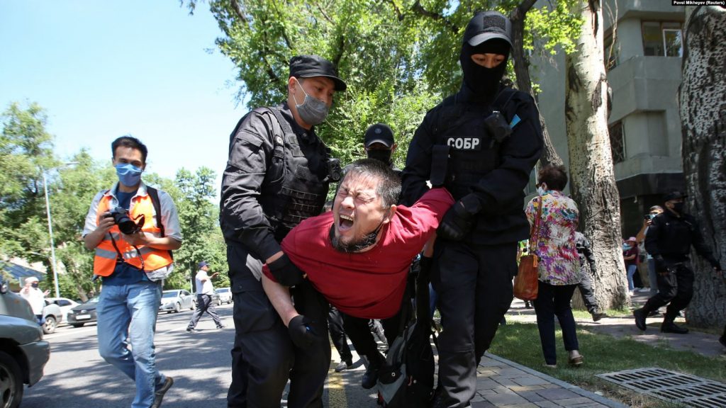 Полиция Казахстана задержала более 100 участников акции протеста 1 KZ новости акция протеста, Казахстан