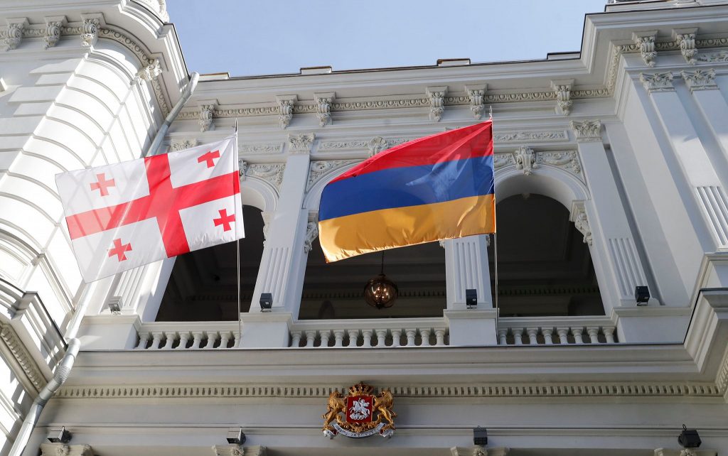 Georgia Armenia Flags 2 новости Армения, Ваграм Думанян, Грузия-Армения, образование