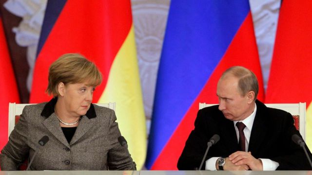 114564061 merkel putin 2012 reu Новости BBC