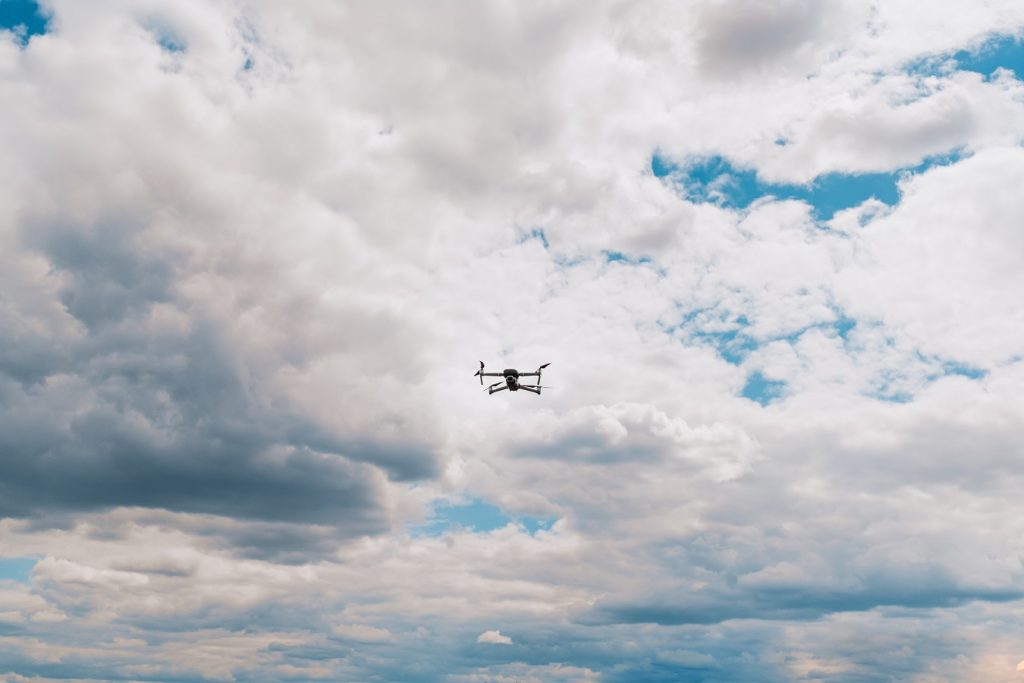 drone flying into the sky 6SKV8WK новости беспилотник, МВД Грузии, Санавардо, Удабно