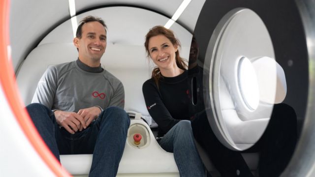 115321059 xp 2 firstpassengers joshsara 7 Новости BBC Новости BBC