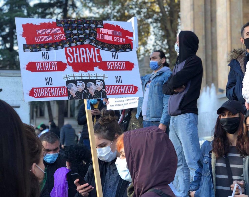 parliament 08.11.20 e1604905078713 новости акция протеста, Выборы 2020, тбилиси