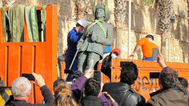 117176569 francostatuegetty Новости BBC Новости BBC