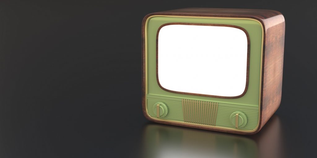 retro old tv against black color background 3d ill 4NCHFFE новости tiktok, Алексей Навальный, дезинформация, Инфодемия, пропаганда, украина