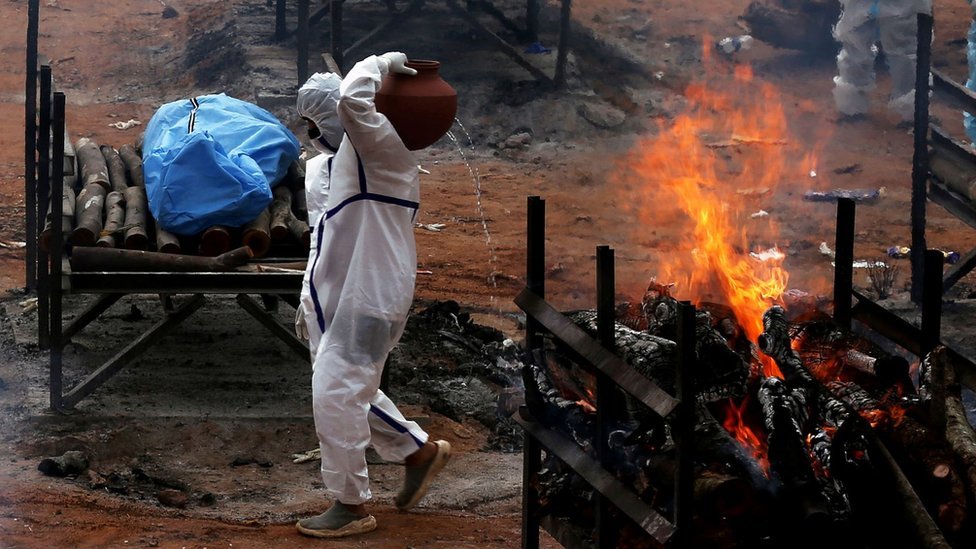 118430605 india cremation коронавирус коронавирус