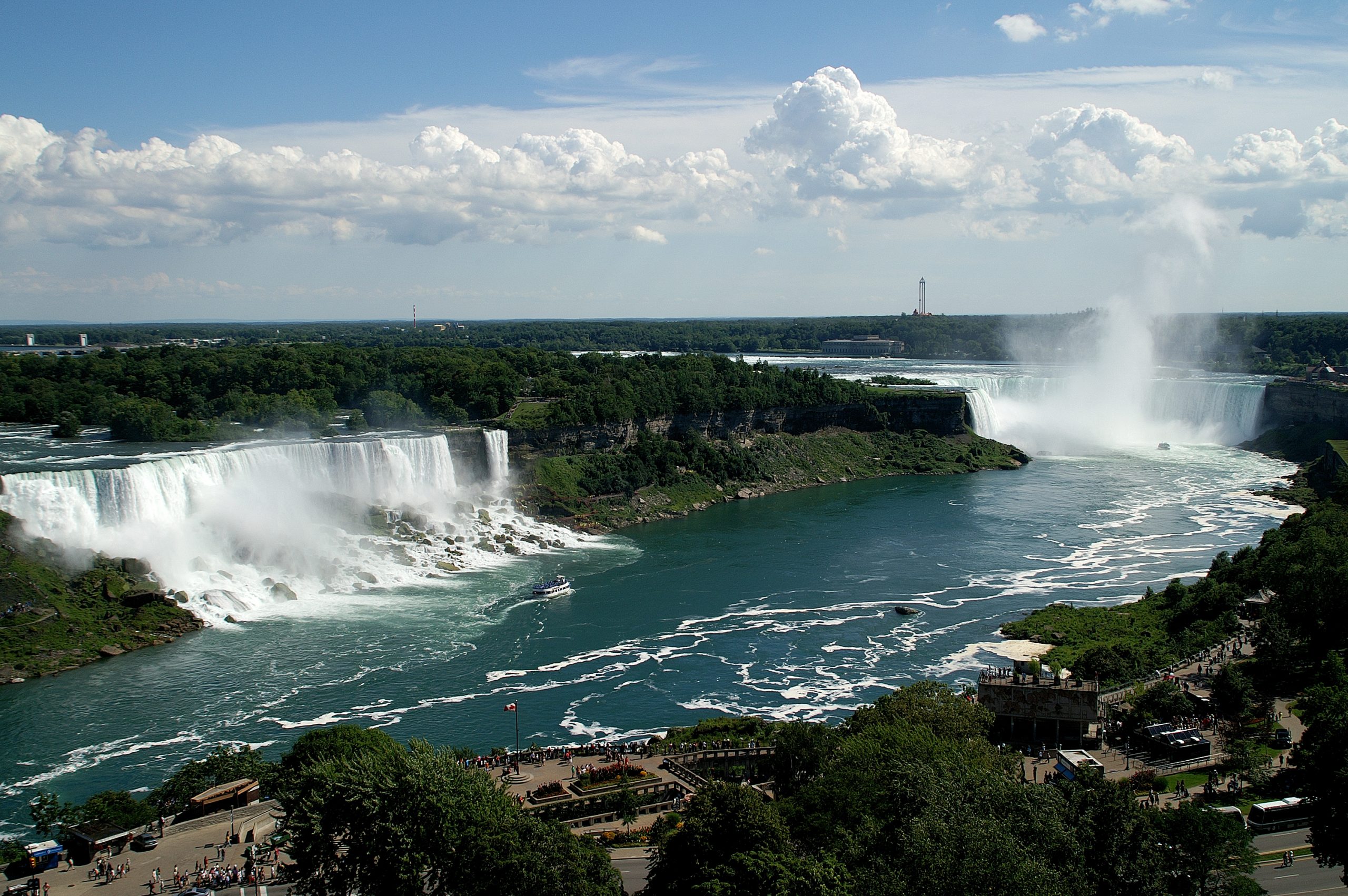 3Falls Niagara scaled новости 26 мая, Грузия-Канада, День независимости Грузии, Канада, Котэ Абхази, Ниагарский водопад, Нико Абхази