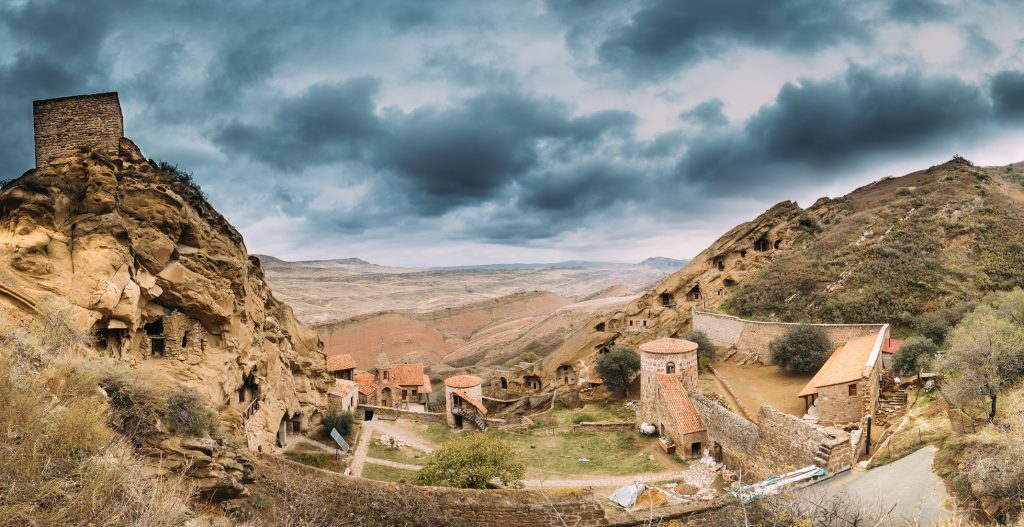 kakheti region georgia panorama of ancient rock he P5KTH24 политика featured, Аваз Гасанов, Ахмед Алили, грузия-азербайджан, Давид Гареджи, дело картографов, Ильгар Велизаде, Эсмира Джафарова