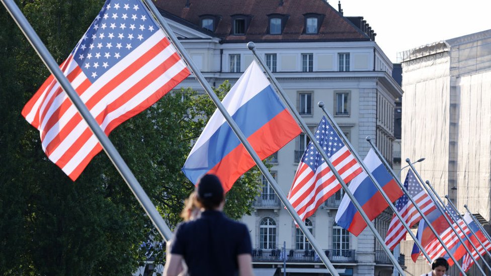 118944019 gettyimages 1323727546 Новости BBC Владимир Путин, дайджест, Джо Байден, США-Россия