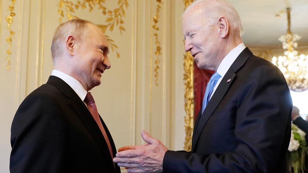 putin biden интервью Владимир Путин, Джо Байден, США-Россия