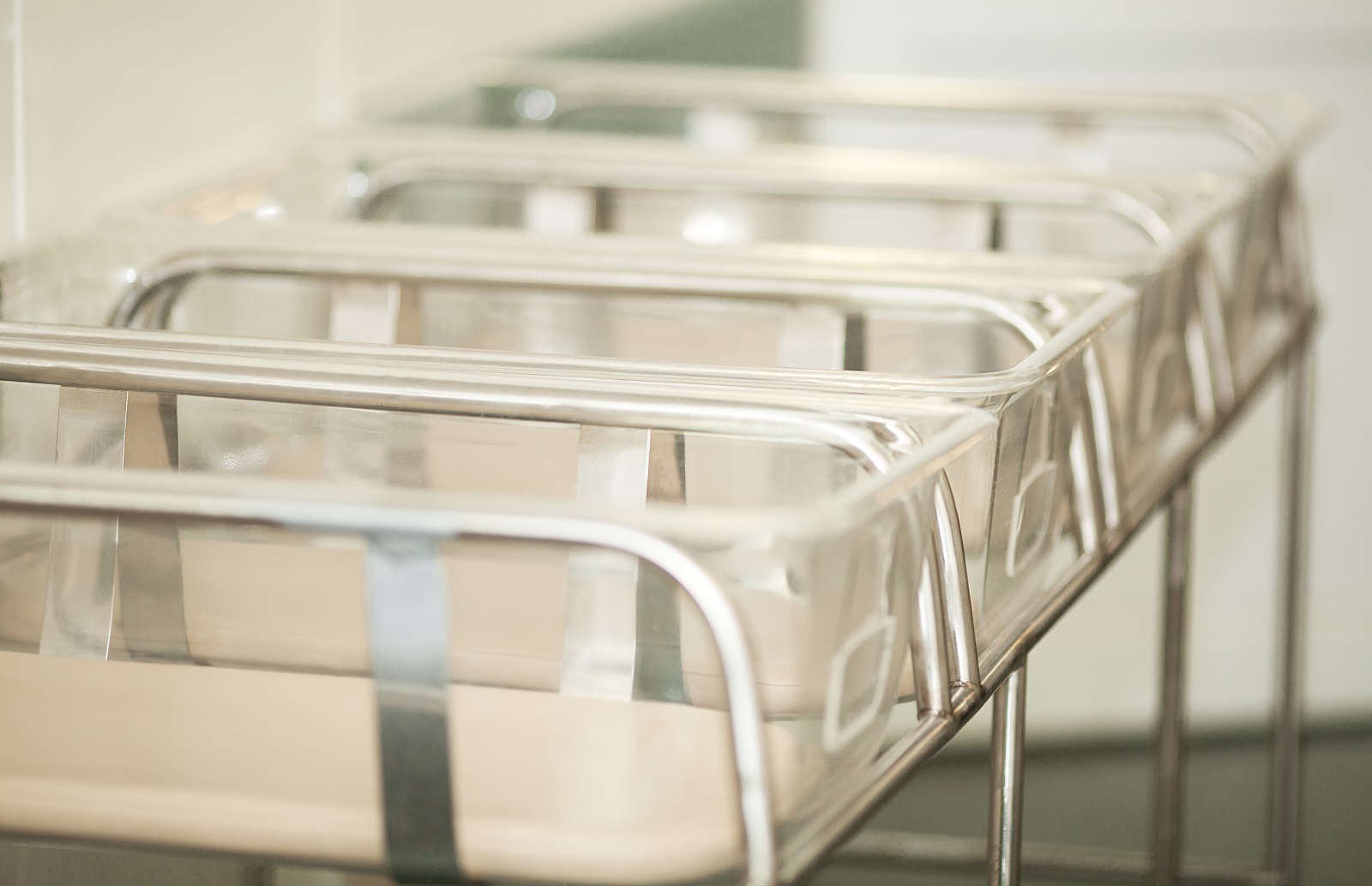 baby containers in the maternity hospital 2021 04 04 20 04 54 utc новости новости