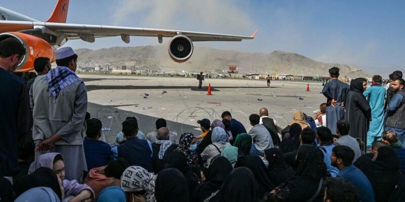 119947657 170821 afgh aiport afp Новости BBC дайджест