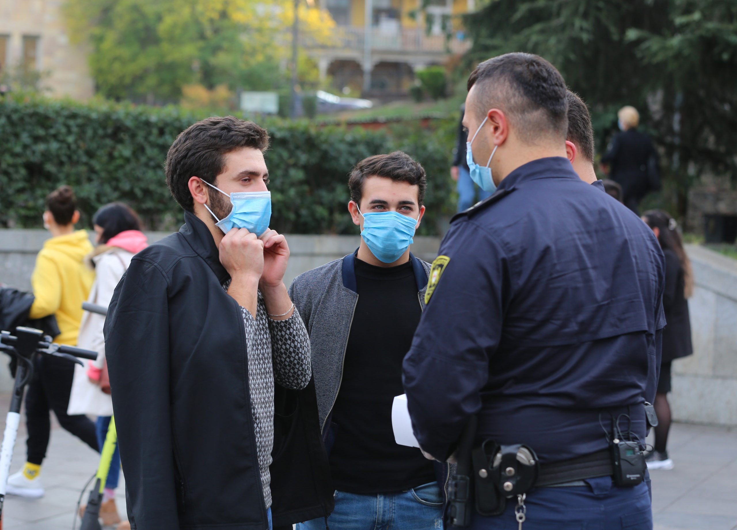 Police Mask scaled Георгия Гибрадзе Георгия Гибрадзе