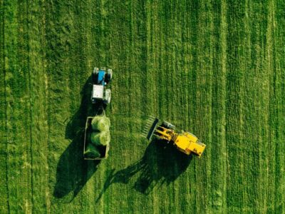 aerial view of harvest field with tractor moving h qlvk68s 768x512 1 Грузия-Германия Грузия-Германия