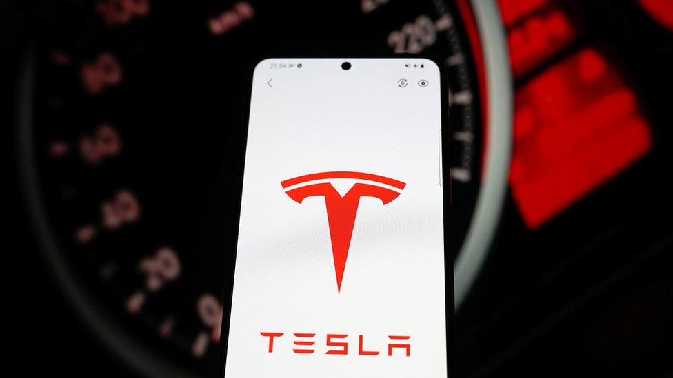 121735812 gettyimages 1233159619 Новости BBC Tesla