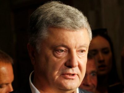 122724853 gettyimages 1157649841 Новости BBC Петр Порошенко