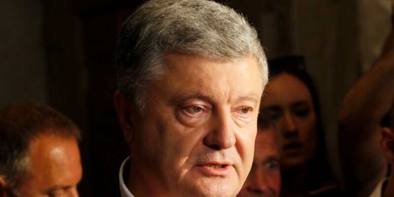 122724853 gettyimages 1157649841 Новости BBC Петр Порошенко