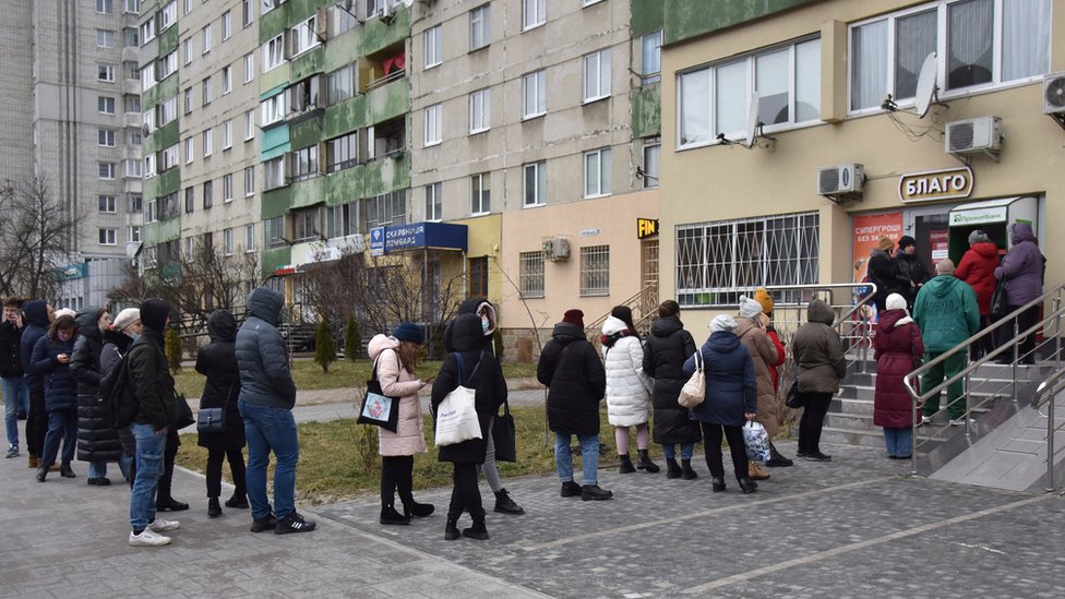 Очередь в банкомат