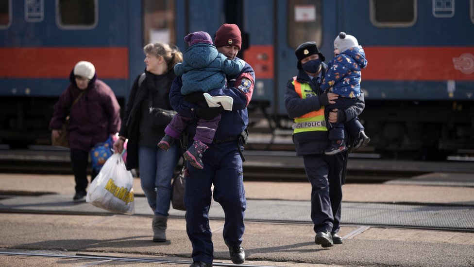 123581892 refugees 2getty Новости BBC беженцы, война в Украине