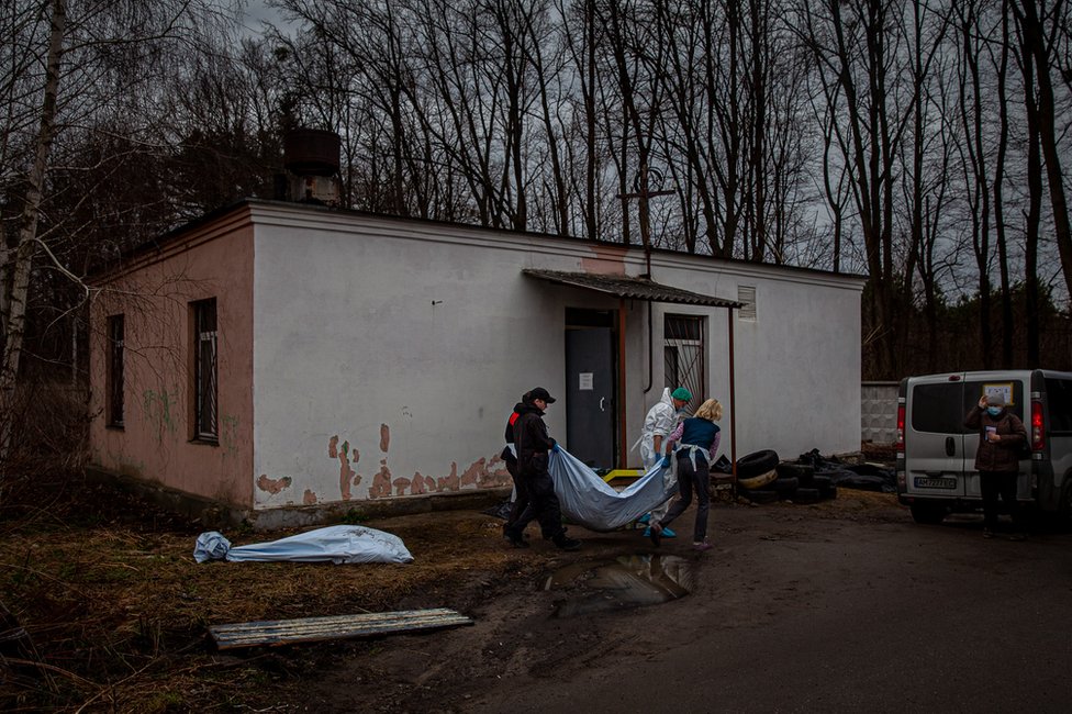 До войны морг в Боярке принимал по три тела в день. Сейчас - около 50