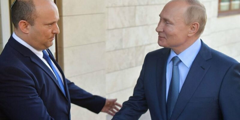 124588837 bennettandputingetty BBC News Русская служба Владимир Путин, Израиль, Нафтали Беннет, Россия, Сергей Лавров