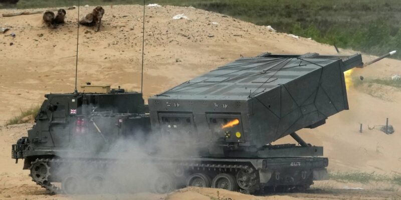 Британия отправит Украине реактивные системы залпового огня M270. Что они изменят? 1 125285164 hi076328734 BBC News Русская служба Великобритания, война в Украине, поставки оружия