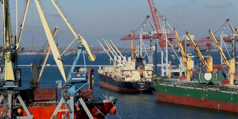 125889302 1307 odessa port reu Новости BBC зерно, Россия, украина