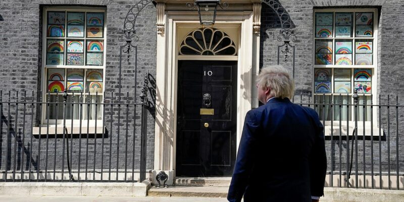 boris johnson drawing to thanks nhs новости Борис Джонсон, Великобритания