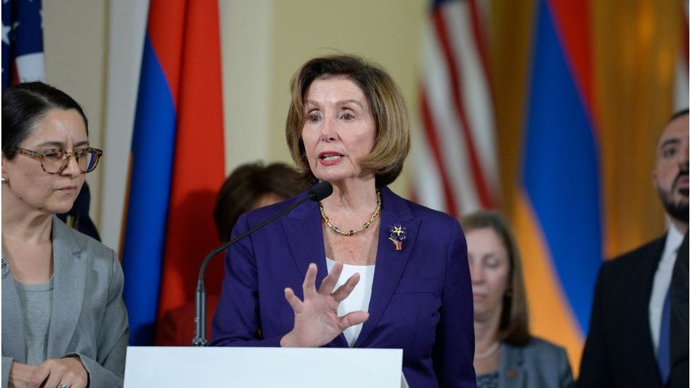 126800252 pelosi in parrliament of armenia Новости BBC Азербайджан, Армения, Афган Мухтарлы, Ильхам Алиев, Нэнси Пелоси