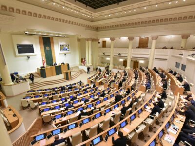 georgian parliament 78699 SOVA-блог закон о вещании, законопроект, Комиссия по коммуникациям, парламент Грузии