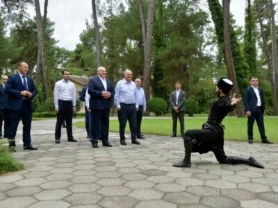 lukashenka bzhania abkhazia 21 11 2022 1024x682 1 Александр Луканенко Александр Луканенко