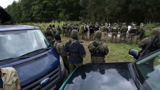 Беженцы или "гибридное оружие". Что происходит на восточной границе ЕС 7 Польские пограничники