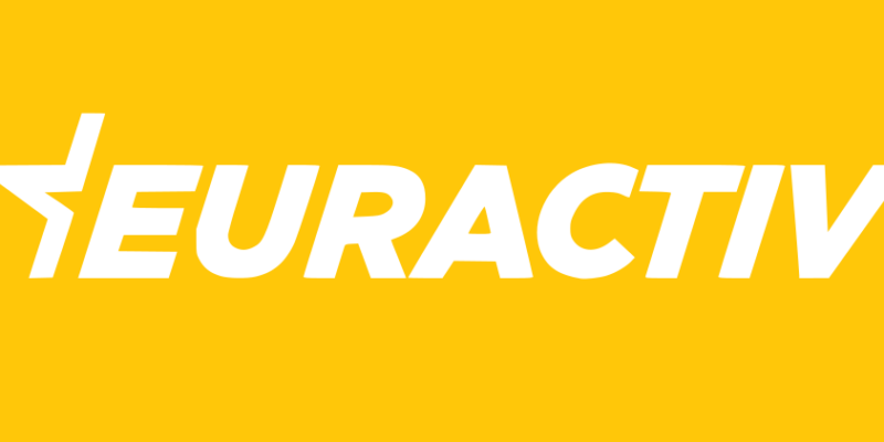 euractiv logo.svg новости Грузия-ЕС, Оливер Вархей, статус кандидата ЕС