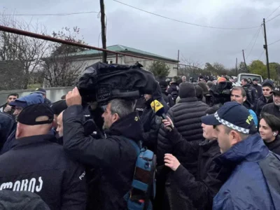 chorvila xmauri политика Бидзина Иванишвили, Единое Национальное Движение, потасовка, Сачхере, Софо Джапаридзе