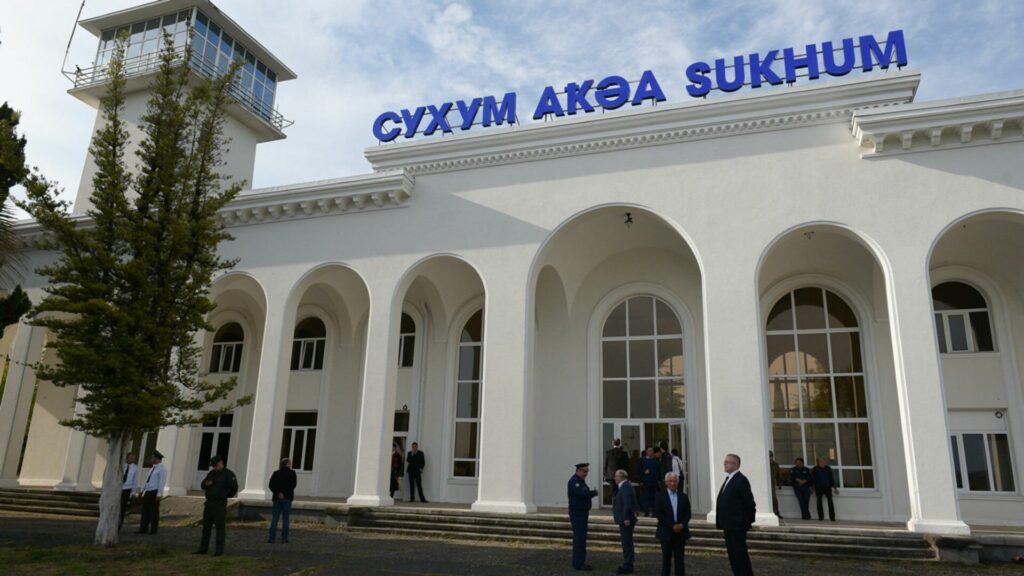 suxumskii aeroport новости Абхазия. Грузия, Беларусь, МЧС, сухумский аэропорт