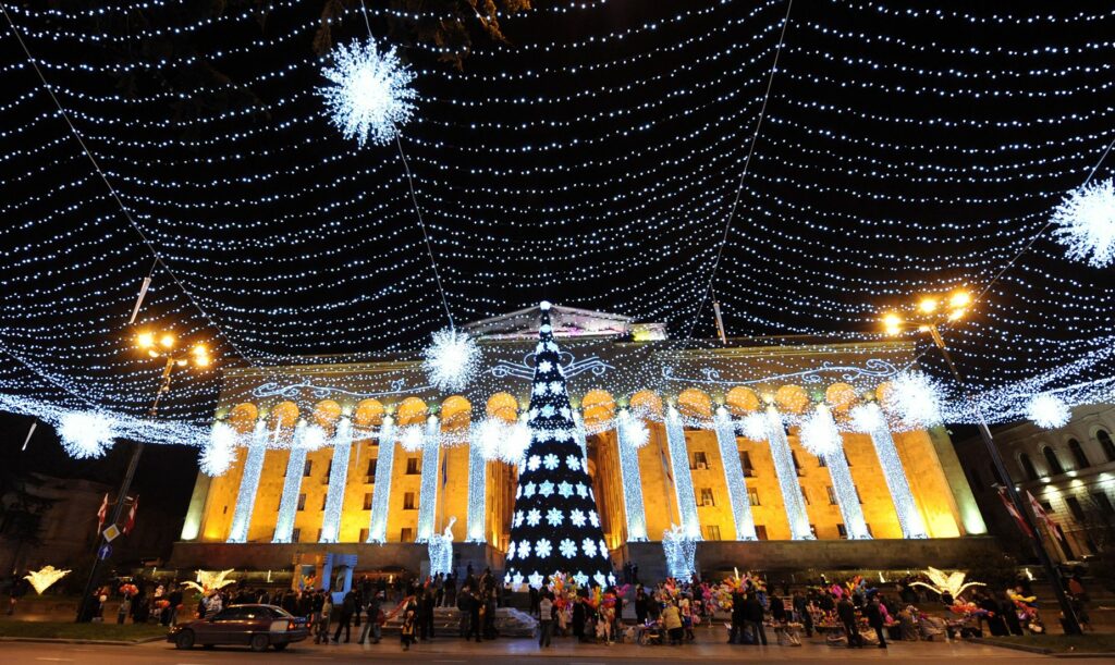 christmas tbilisi новости CNN, елка в Тбилиси, новый год, Рождество