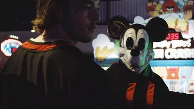 Хоррор с Микки Маусом. Права на мышонка истекли, и он предстал в новом качестве 1 51feb260 aa61 11ee 8aa5 257c001c35d2 Новости BBC Микки Маус