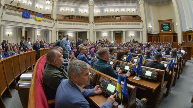Скандал со спермой погибших военных ВСУ: почему ее хотели уничтожить и как планировать посмертное отцовство 3 Рада