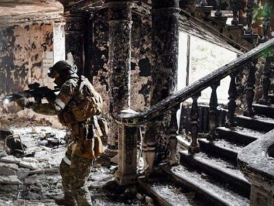 Расследование Би-би-си: сколько может выжить на фронте в Украине российский заключенный? 60 3a3b2940 fc6b 11ee a82f e5ce71e17c1c война в Украине война в Украине