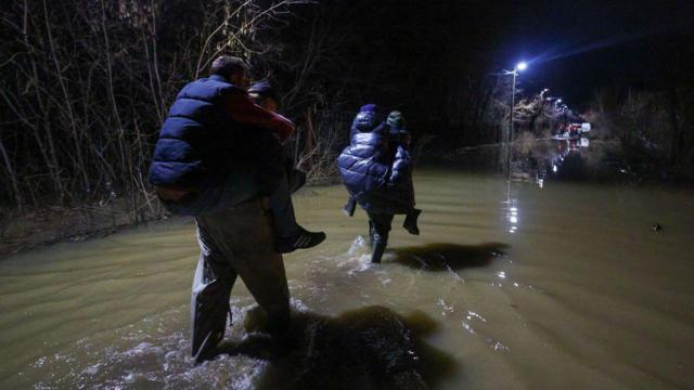 79f823f0 f48f 11ee 958b fde03416e81a Новости BBC вода, затопления, эвакуация