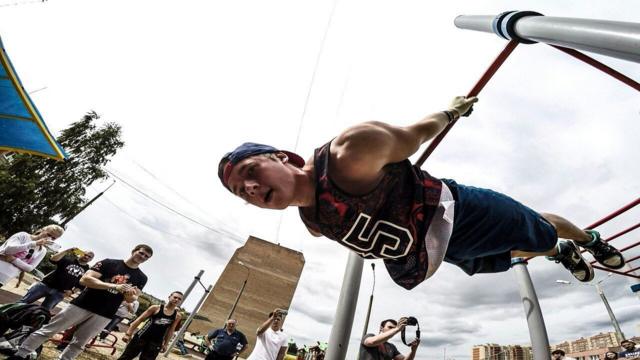 Силовики пришли за продавцом шевронов для силовиков. Как волонтер и сотрудник парка «Патриот» стал обвиняемым в госизмене 4 Николай Мартынов